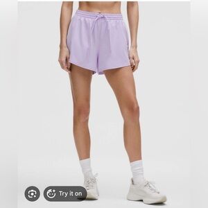 Lululemon court rival tennis lavender frost shorts size 4! Look!